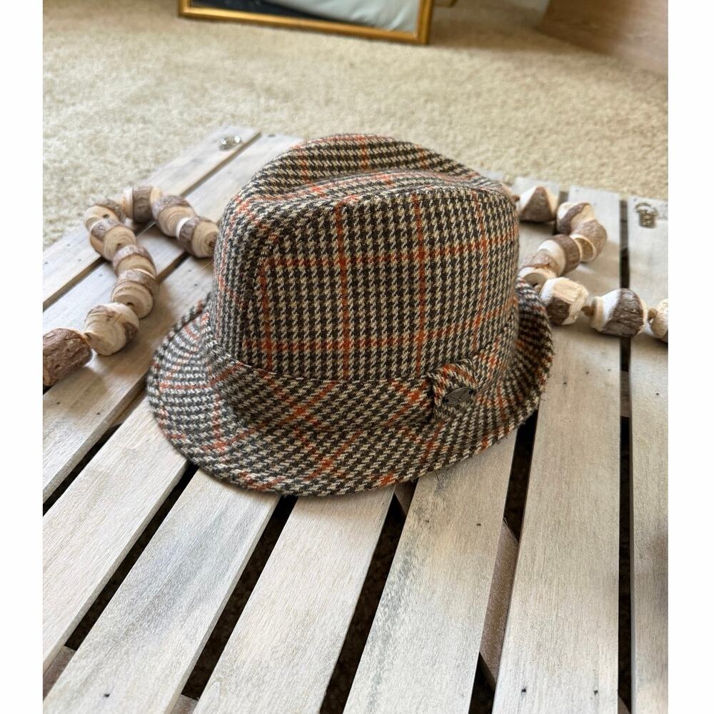 Vintage Epoch Women’s Houndstooth Wool Blend Hat